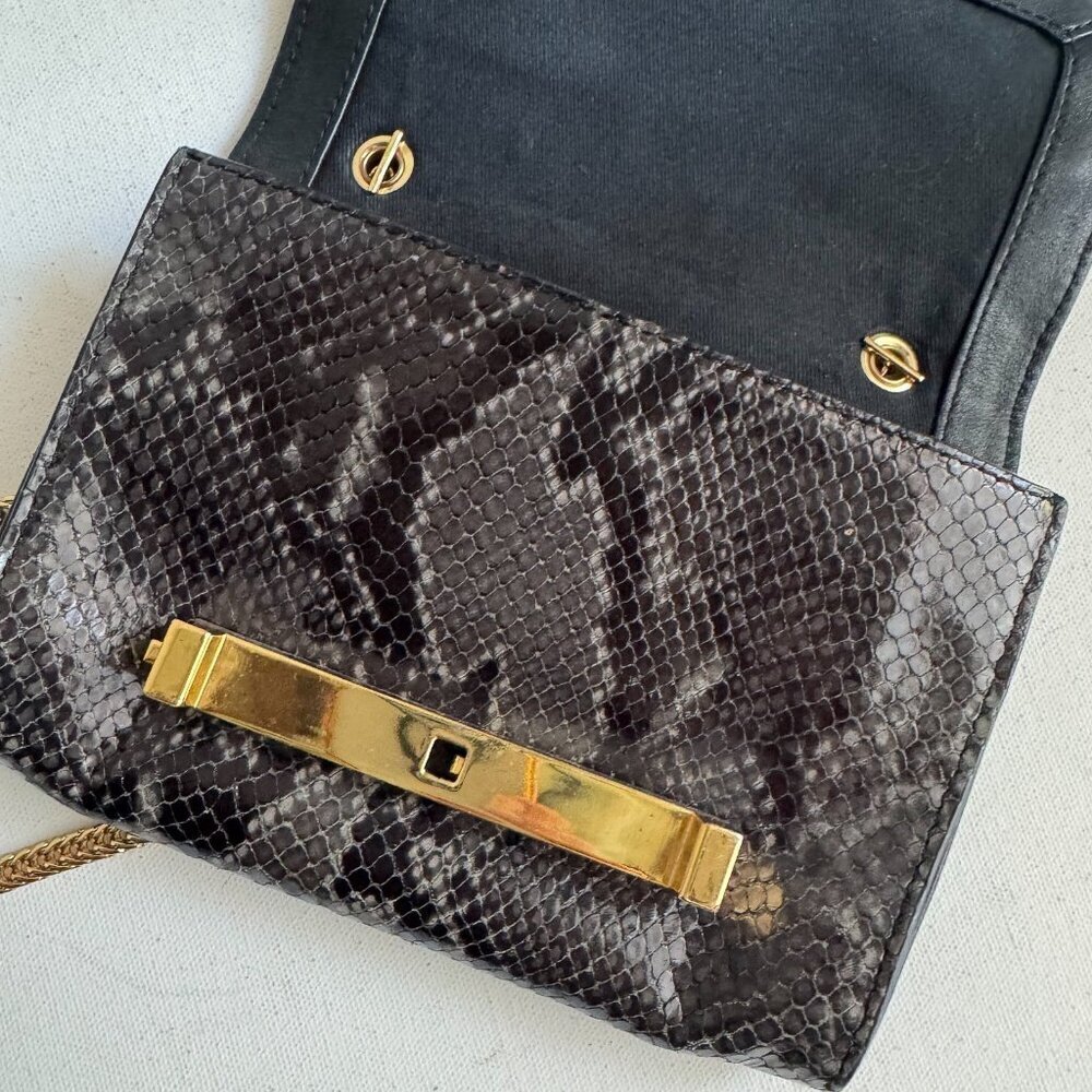 Club Monaco Black Snakeskin Small Envelope Crossbody w Gold chain - Picture 6 of 6